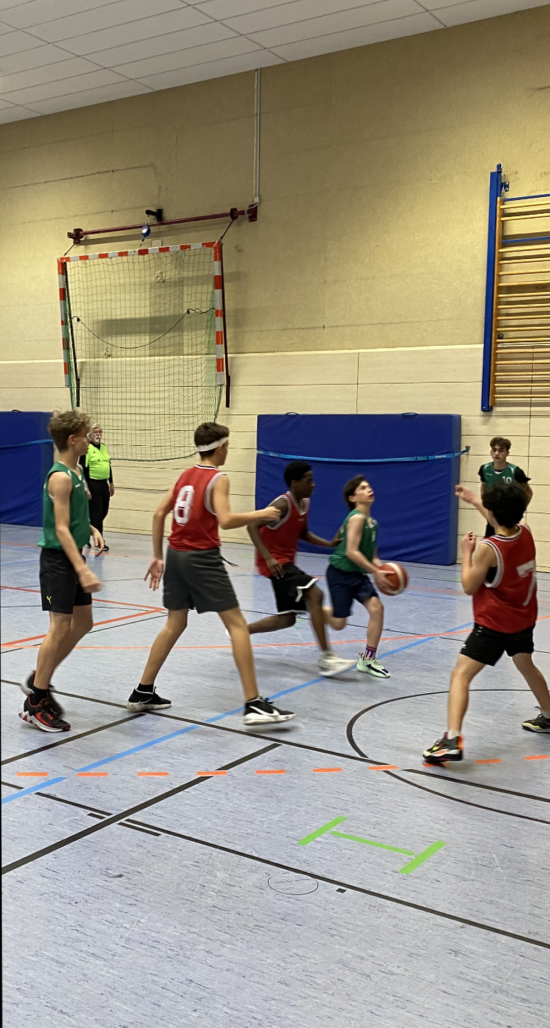 Respektabler Erfolg der EFG-Basketballmannschaft WK 3 bei den Wuppertaler Stadtmeisterschaften 2023