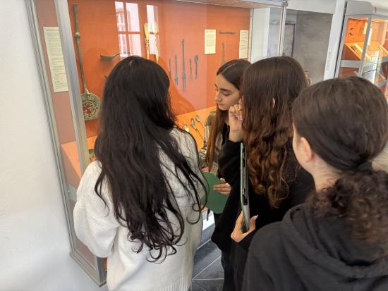 Workshop "Benimm ist in" im Klingenmuseum Solingen: Berufsorientierung die richtig gut schmeckt