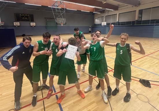 Teamgeist, Talent, Triumph: EFG U20-Basketballer sind die Nummer eins in Wuppertal