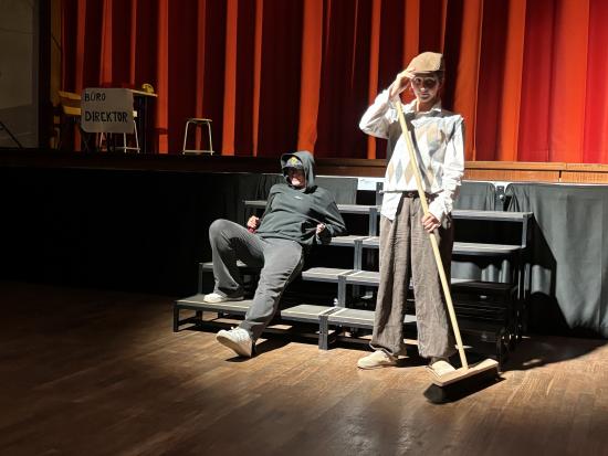 Wenn aus gemeinsamen Stimmen ein Wunder wird: EFG-Musical AG präsentierte „Ein Lehre