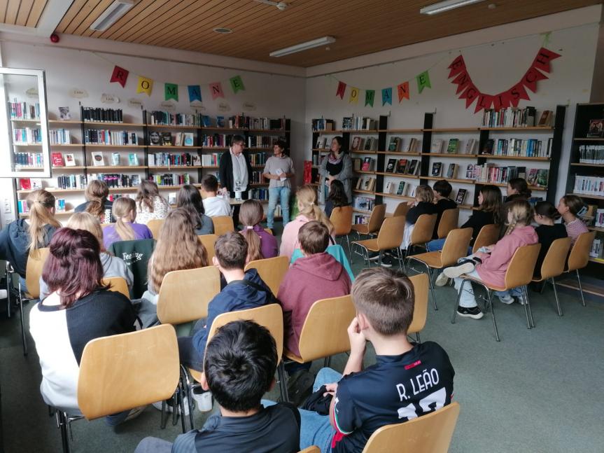 Spannende Lesung zur Lit. Ronsdorf in der EFG-Bibliothek am 19.10.1023