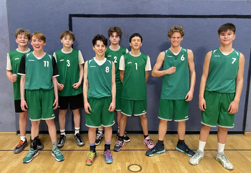 WKII Stadtmeisterschaft: EFG-Basketball-Nachwuchs überzeugt mit Teamgeist und Spieltalent